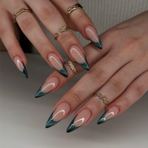 Deep Green Gradient French Stiletto Press-On Nails Elegant press on nails wholesale OEM custom